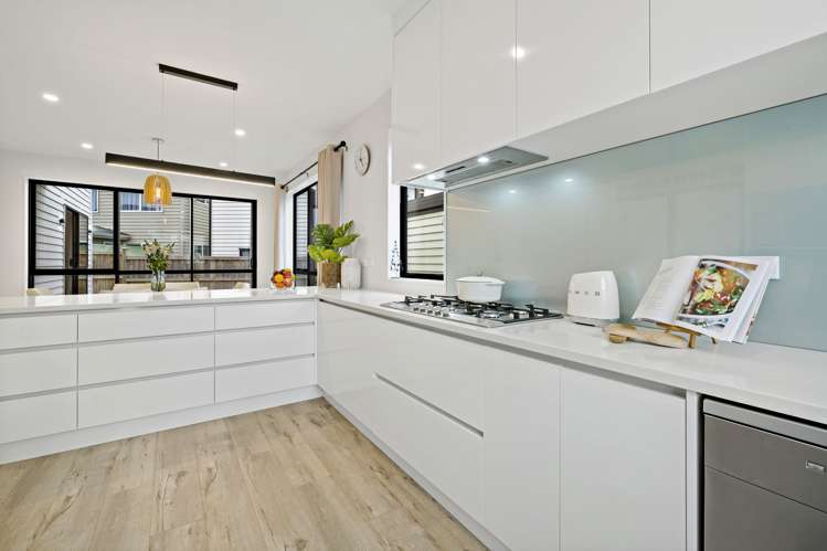 38 Greenfinch Road Hobsonville_5