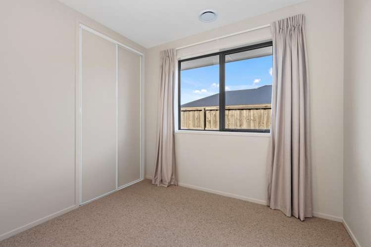 12 Weaver Street Woodend_10