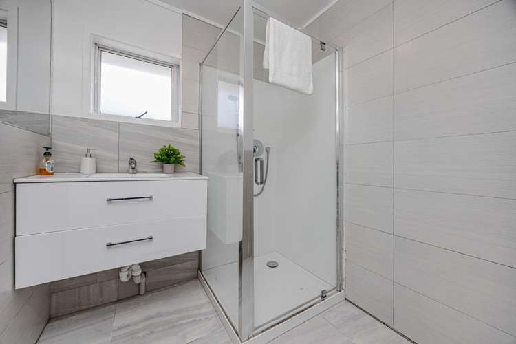 4/3 Corin Avenue Manurewa_12