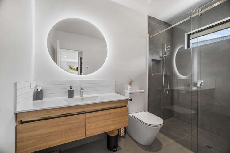 124 Highland Drive Acacia Bay_18