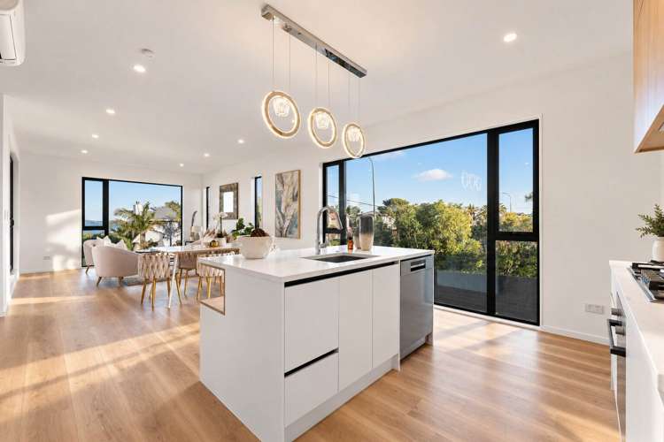 73A Wiseley Road_4