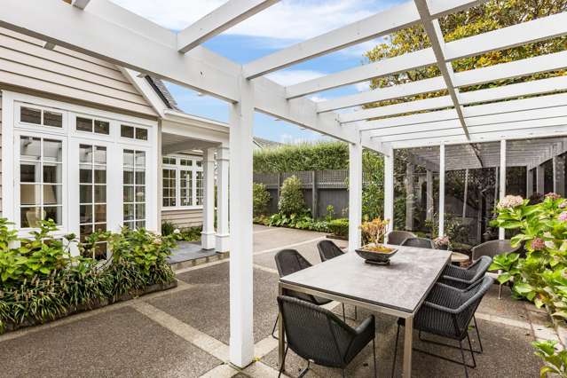 6 Cheviot Road Lowry Bay_2