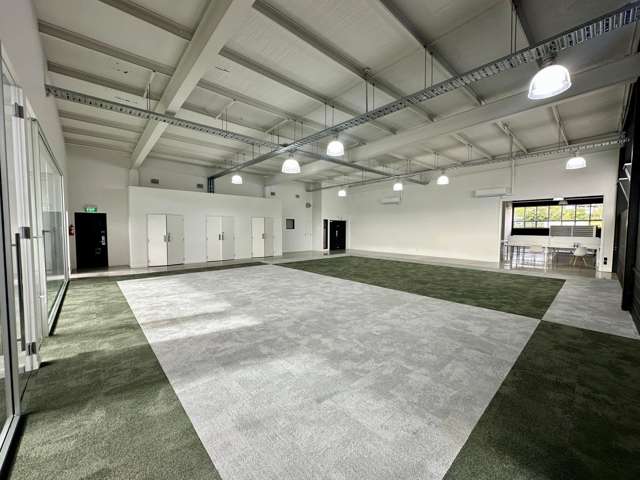 Creative Kingsland workspace