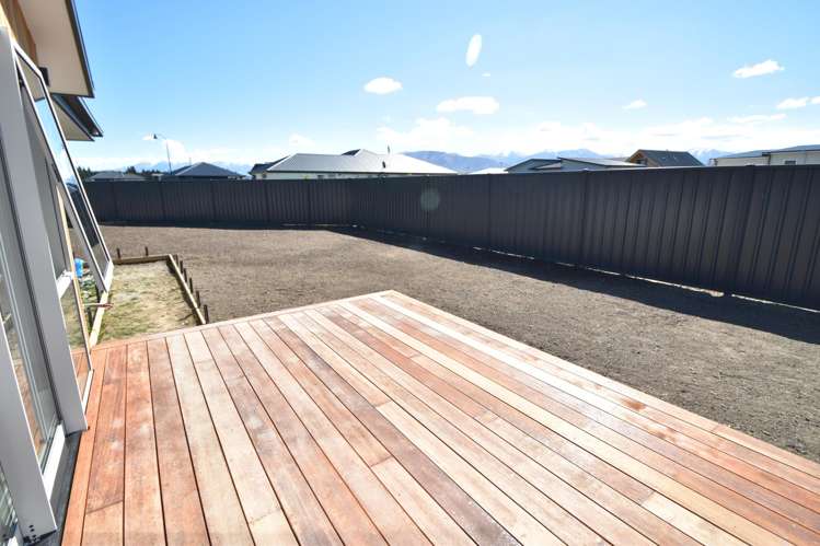 7 Aoraki Crescent Twizel_14