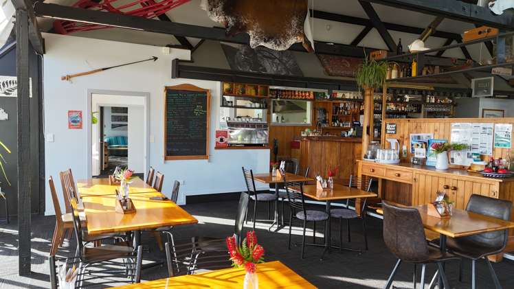 7370 State Highway 6 Charleston_32