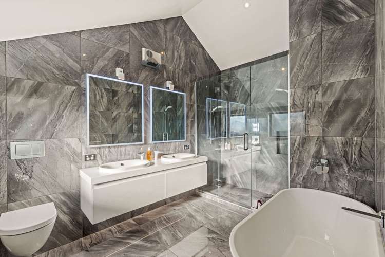 29 Rossall Street Merivale_20
