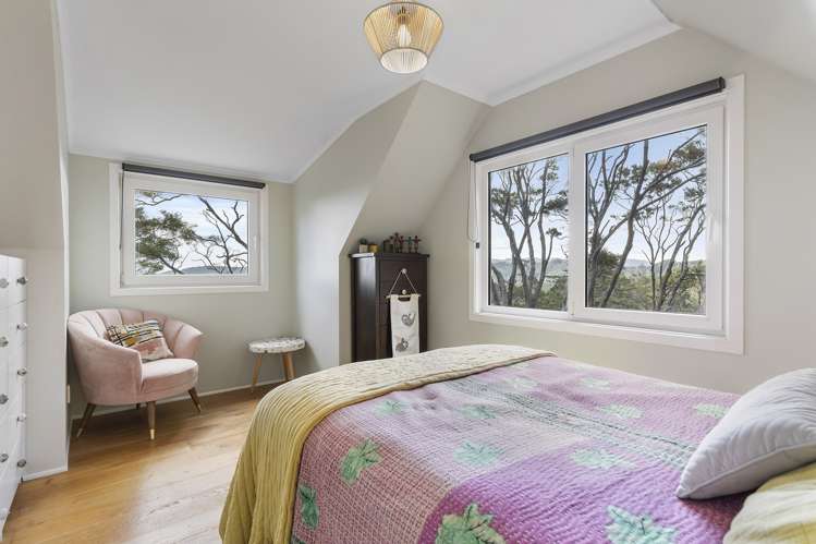 23 Scenic Drive Titirangi_10