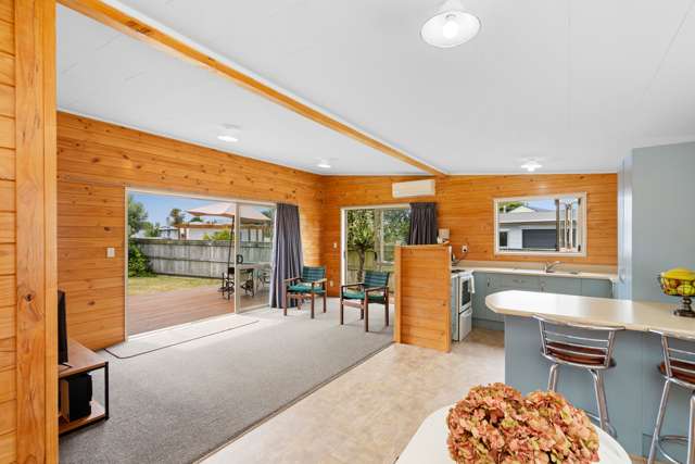 39 Kiharoa Street Otaki Beach_2