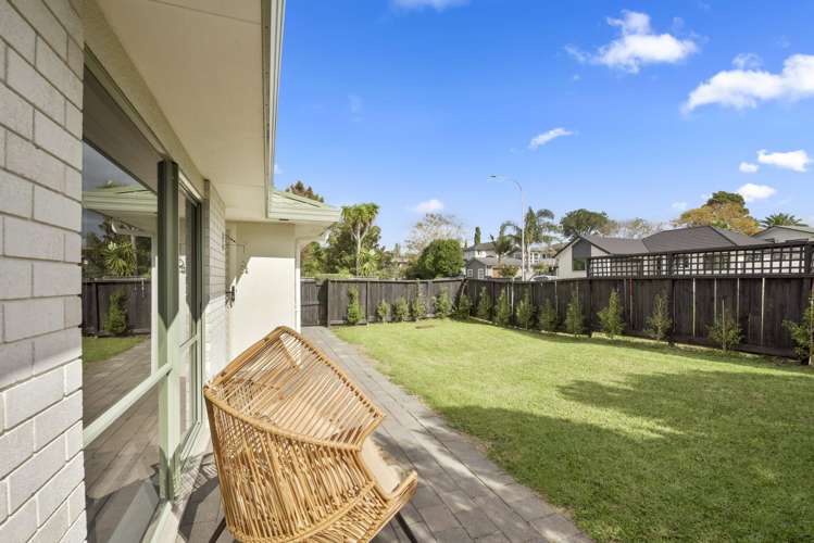 1/919 Whangaparaoa Road Manly_19