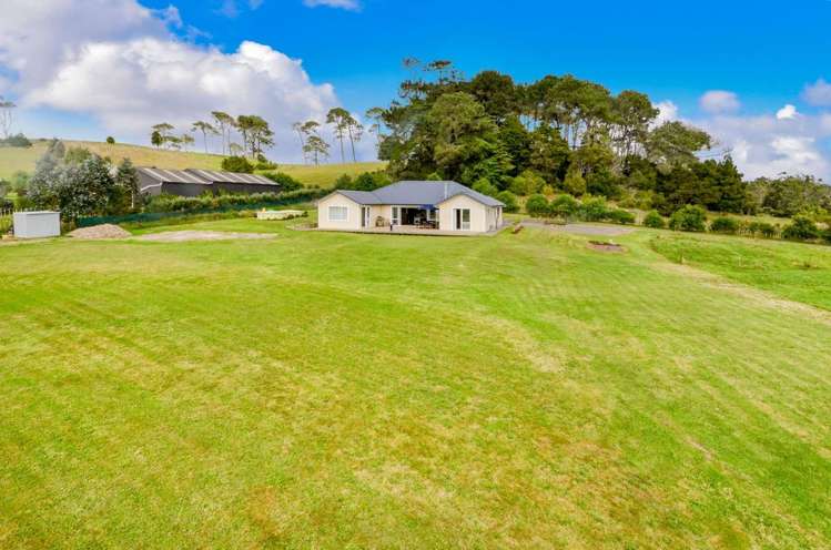 520 Waitoki Road Wainui_25