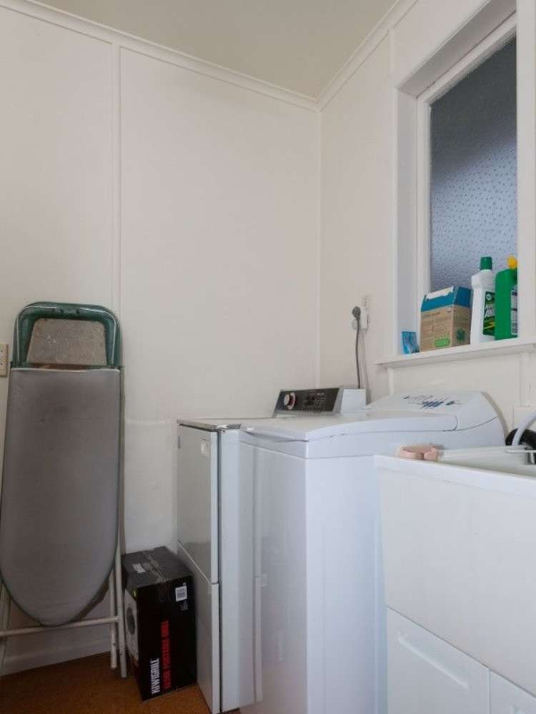 203 Fergusson Drive Thames_22