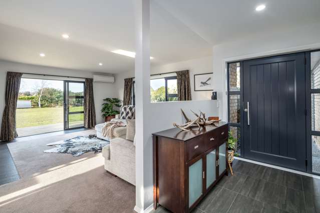 9 Redwood Lane Martinborough_2