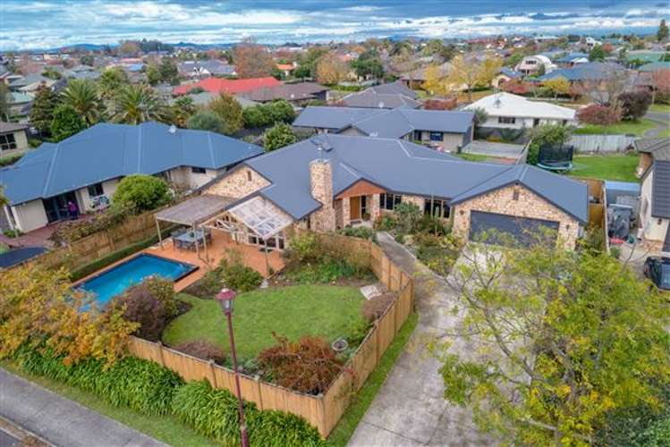 7 Sovereign Place Rototuna North_0