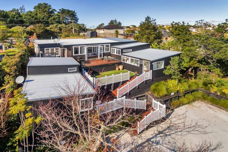 2d Hammond Avenue Hatfields Beach_0