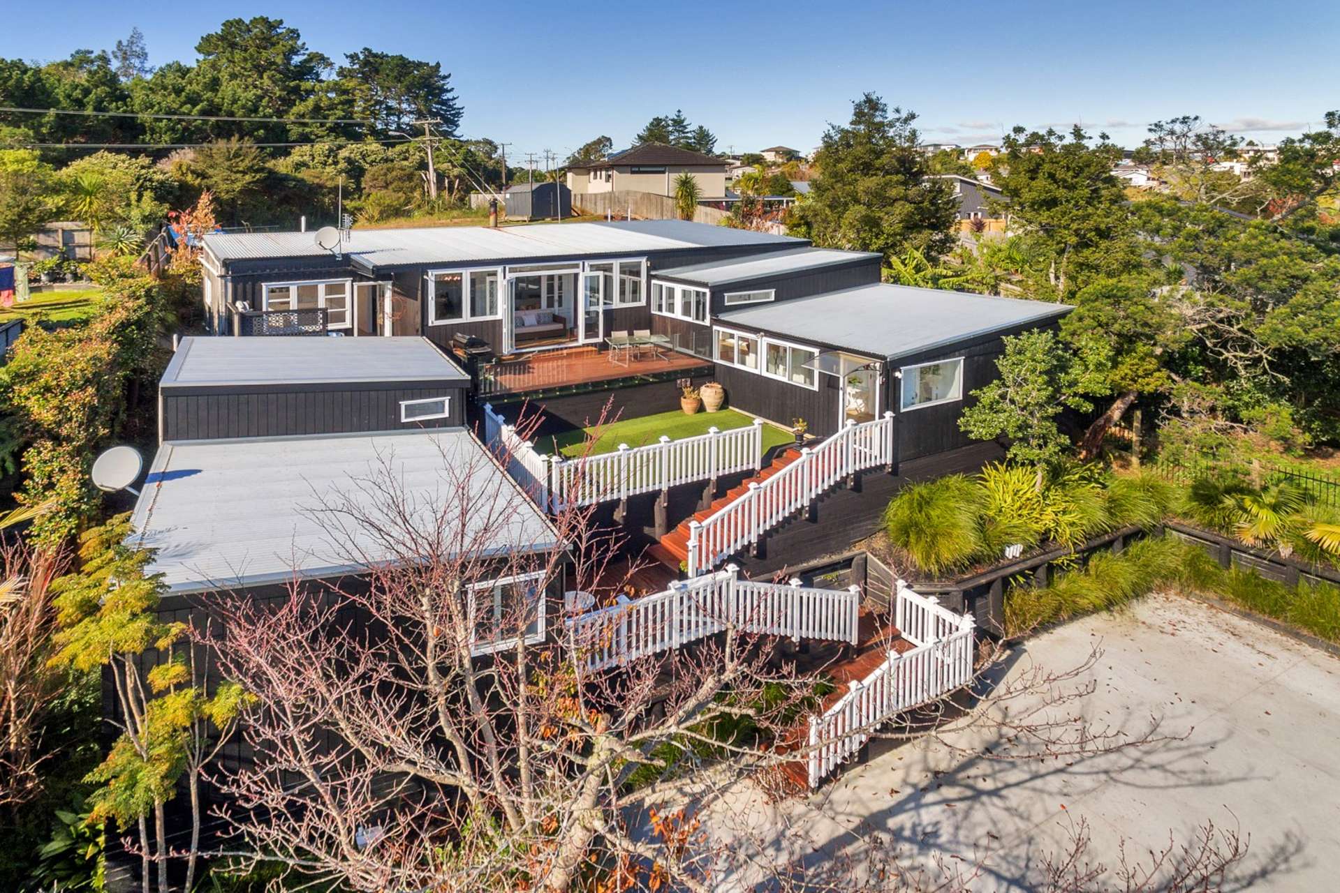 2d Hammond Avenue Hatfields Beach_0