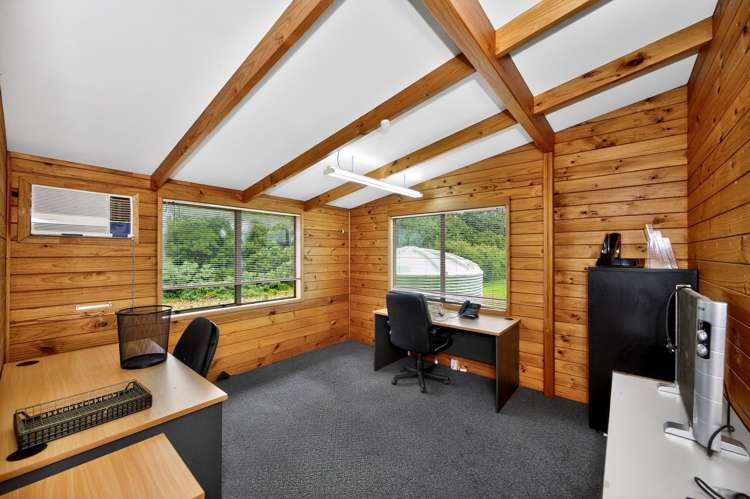 189 Settlement Road Puni_7