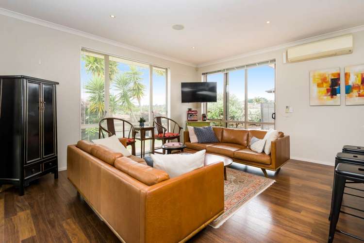 10 Huntington Park Drive Greenhithe_4