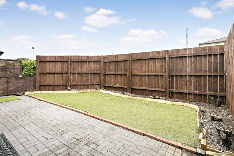 44 Maypark Crescent Flat Bush_11