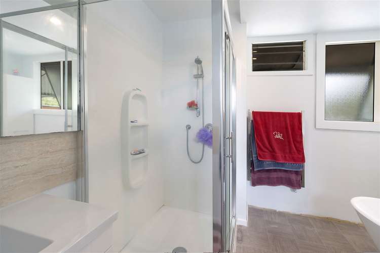 113 Forest Hill Road Henderson_12