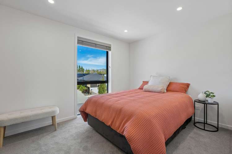 8 Woods Crescent Cromwell_17