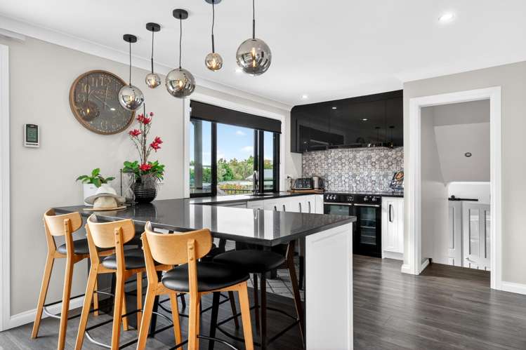 15-17 Malcolm Street Martinborough_11