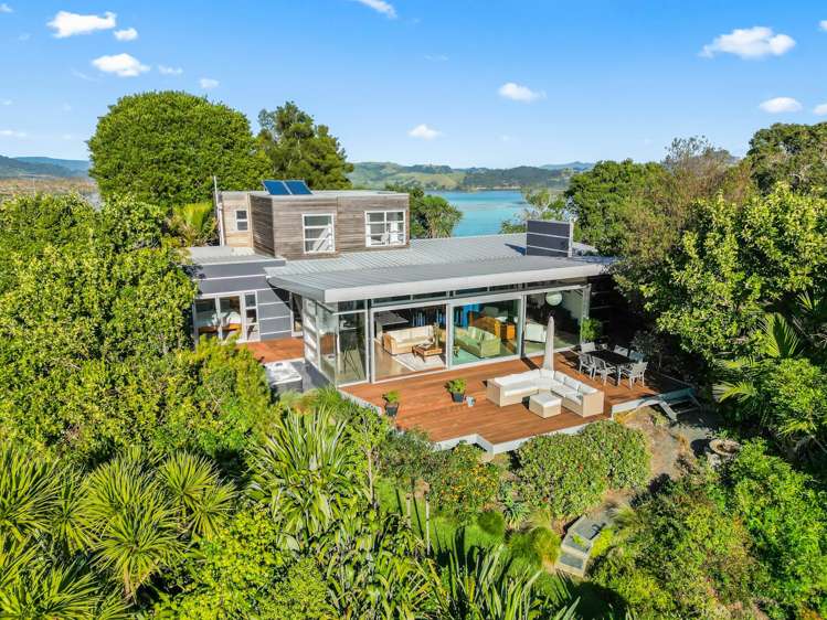 37 Kent Street Whangaroa_2