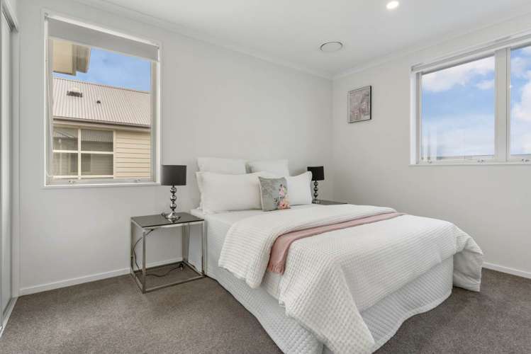 22 Soaring Bird Drive Takanini_11