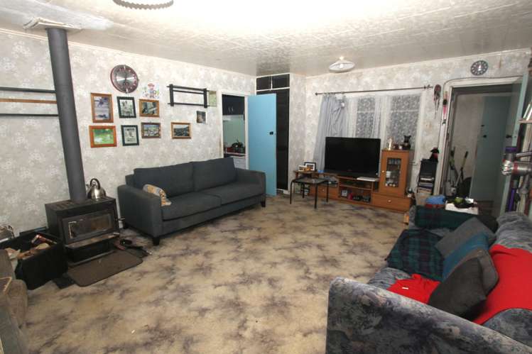 62 Valley Road Hikurangi_3