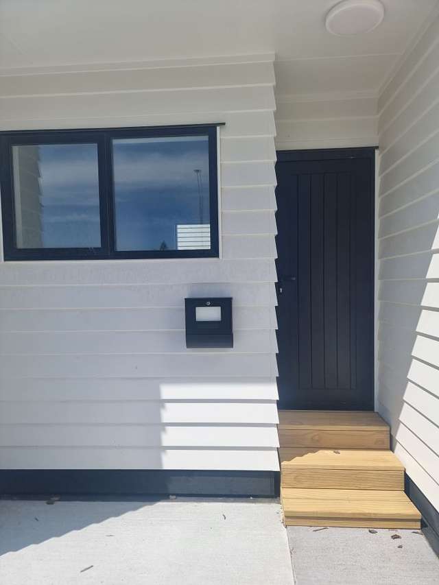 57 Main Road Titahi Bay_3