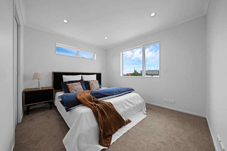 23 Bonnette Road Flat Bush_14