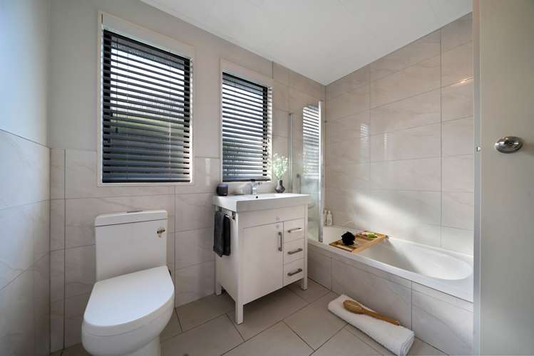 1/14 Moxham Grove Massey_16