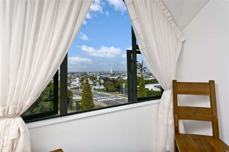 43 Seaview Road Castor Bay_10