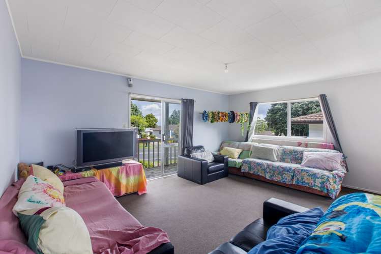 102 Finlayson Avenue Clendon Park_2