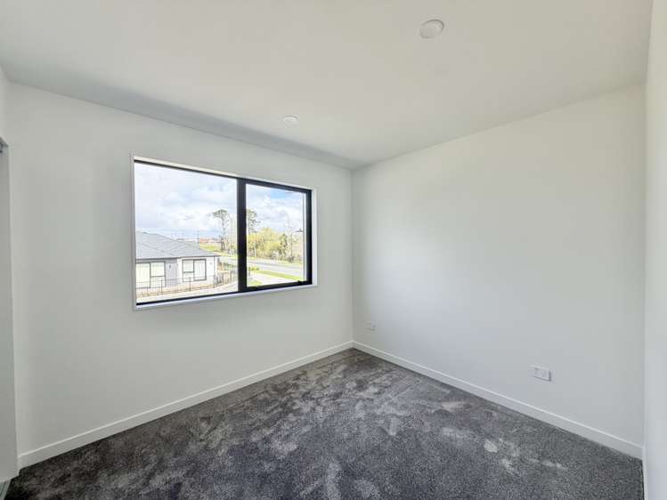 1 Rillside Crescent Milldale_13