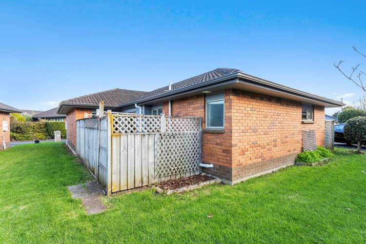 28/1 Piriti Drive Te Atatu Peninsula_11