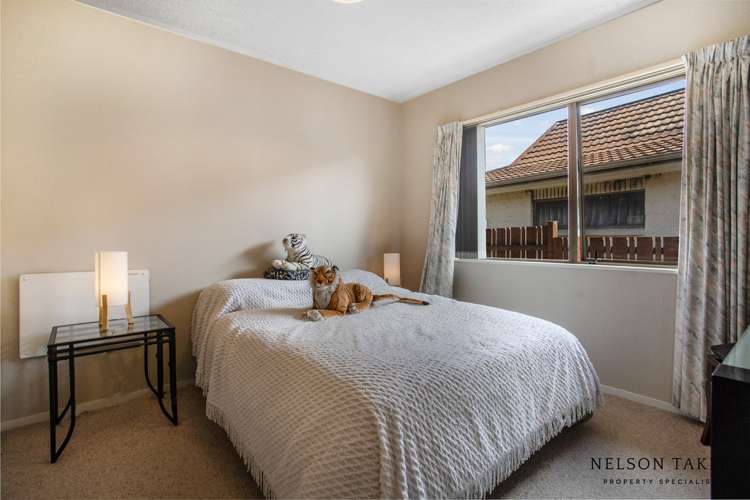 12 Muirfield Street Wattle Downs_9