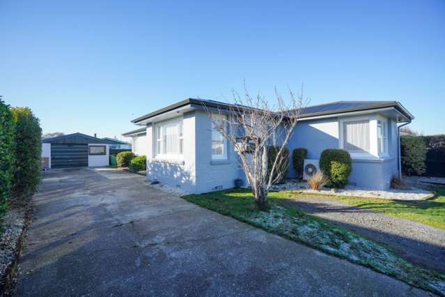 * UNDER OFFER * Attention First Home Buyers!