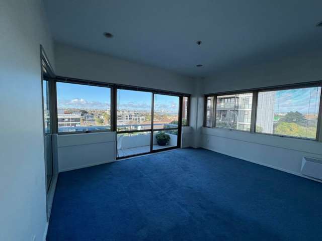 4f/15 Auburn Street Takapuna_4