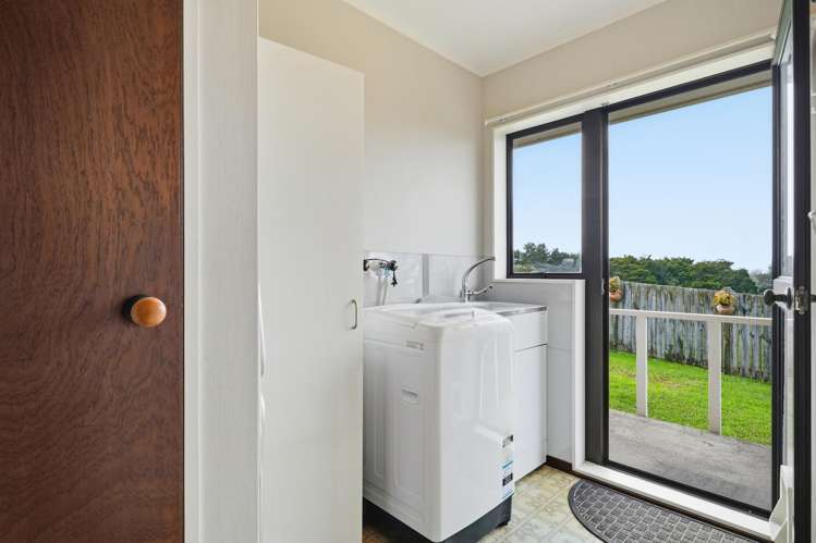2/5 Milwaukee Place Glendene_13