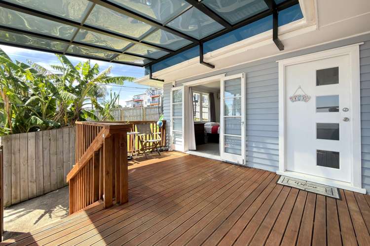 8 Gilliam Street New Lynn_2