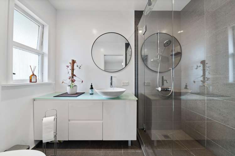 14 Miro Street Lansdowne_16