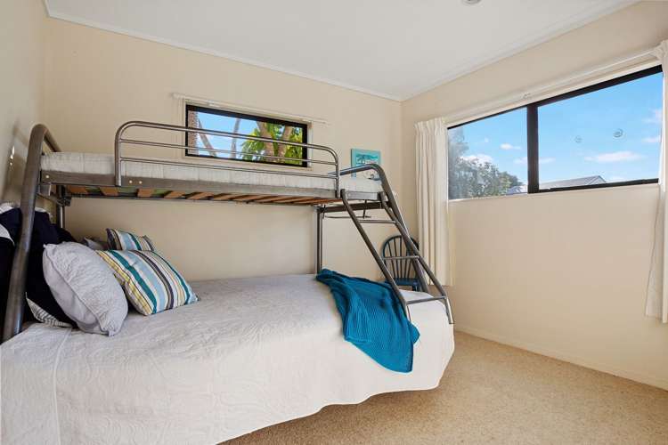 9 Ajax Head Pauanui_8