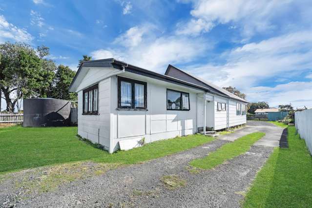 Affordable Beachlands Opportunity!