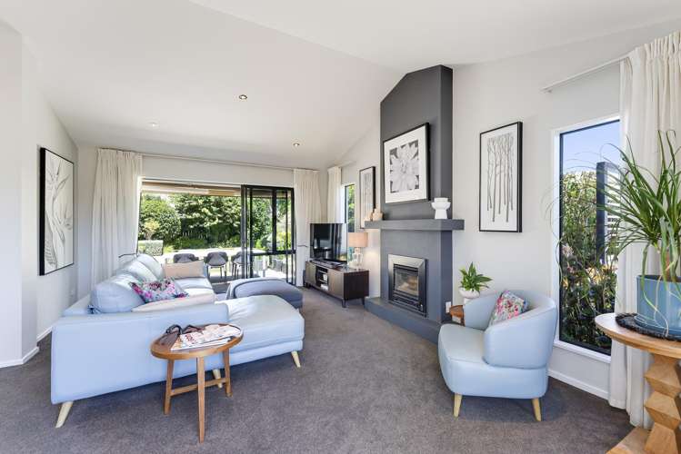 36 Cambelldon Crescent Stoke_10