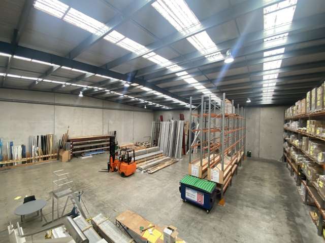 Unit 2 | 57 Mclaughlins Road Wiri_2