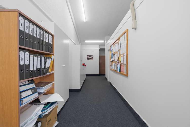 284 Great North Road Winton_12
