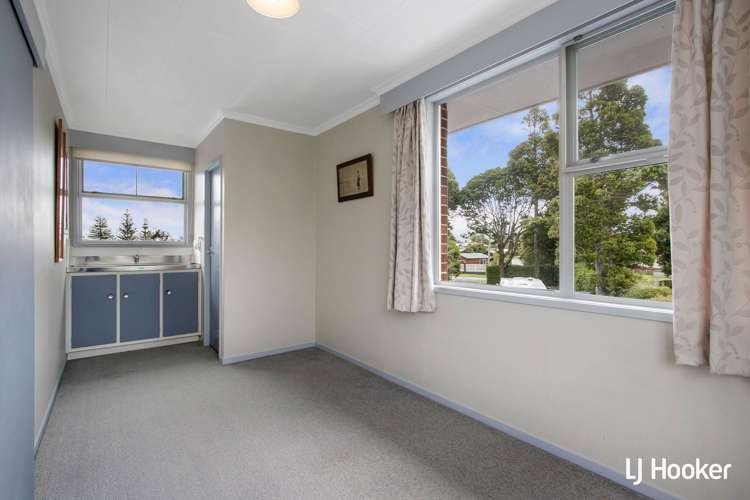 10 Roretana Drive Athenree_14