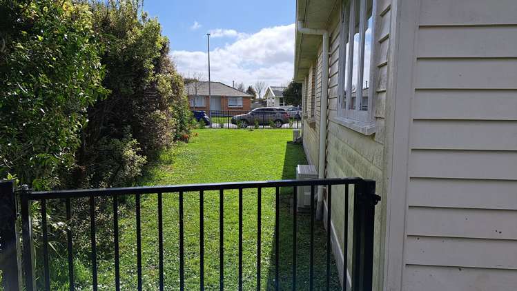 8 Ryan Avenue Chartwell_17