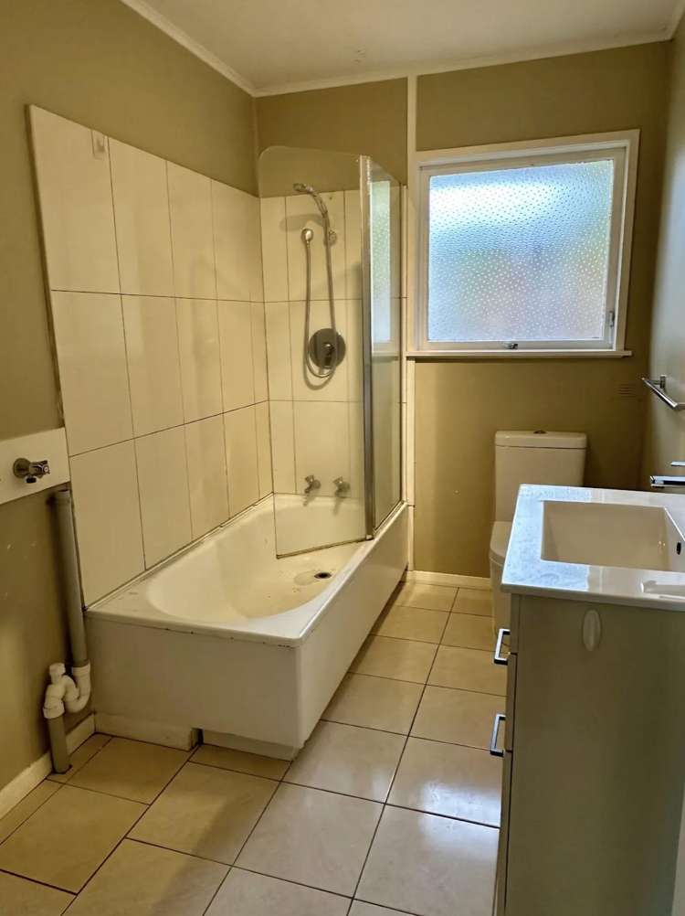 2/35 Simkin Avenue_5