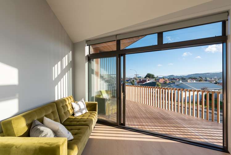 64 Ira Street Miramar_10